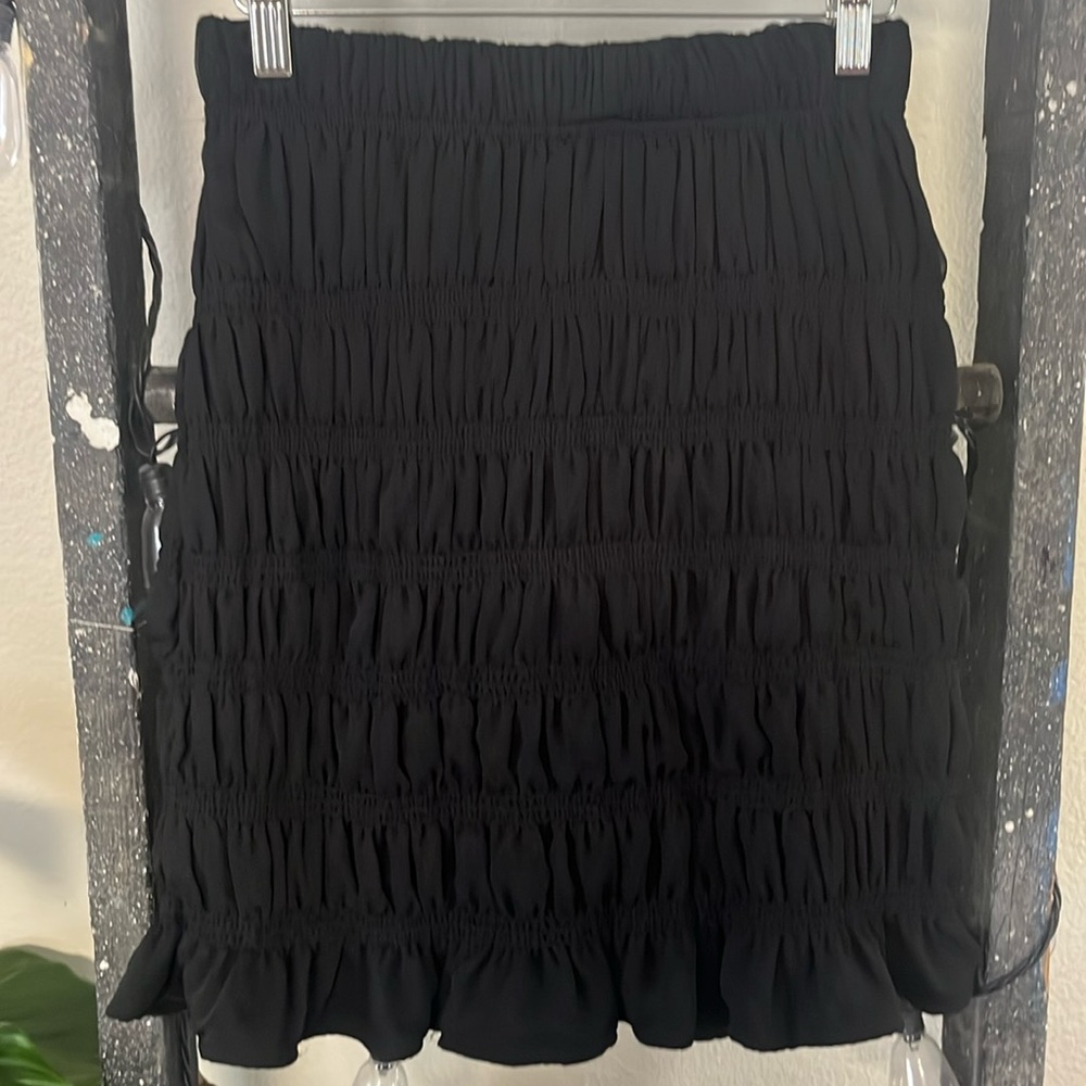 Marc Jacobs Black ruffle elastic waist skirt